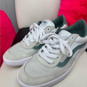 Vans Cruze Too ComfyCush sneakers M 8.5 W 10